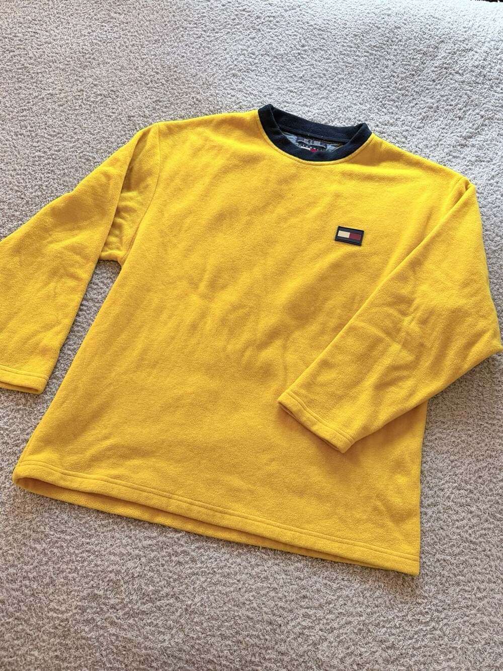 Vintage Yellow Tommy Hilfiger Tommy Jeans Sweater Men's Size Large